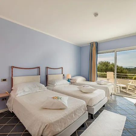 Ξενοδοχείο Luna Lughente 4*