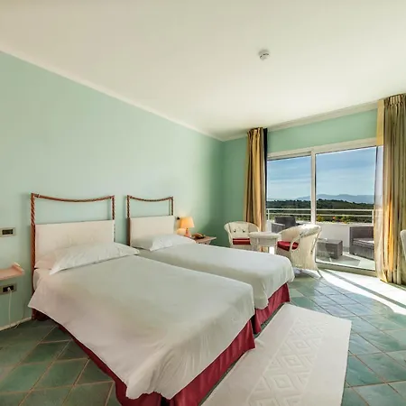 Ξενοδοχείο Luna Lughente 4*