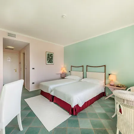 Otel Luna Lughente 4*