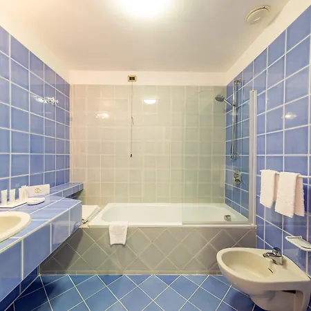 ホテル Luna Lughente