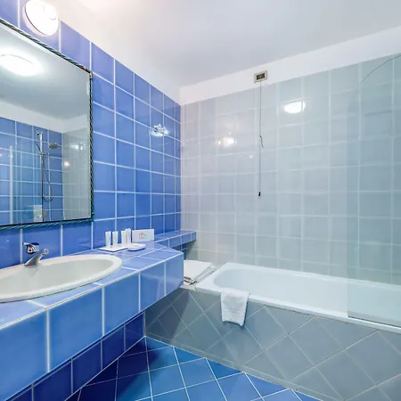 Отель Luna Lughente Ольбия