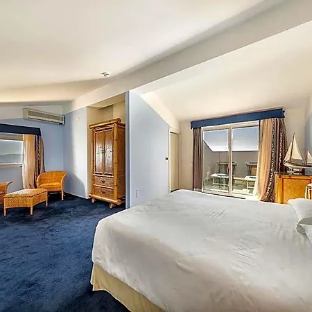 Hotel Luna Lughente 4*