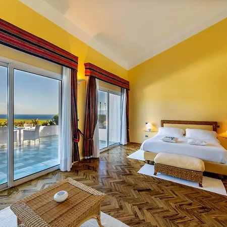 Luna Lughente ホテル オルビア