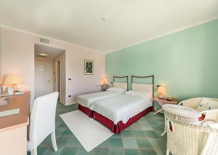 Hotel Luna Lughente 4*